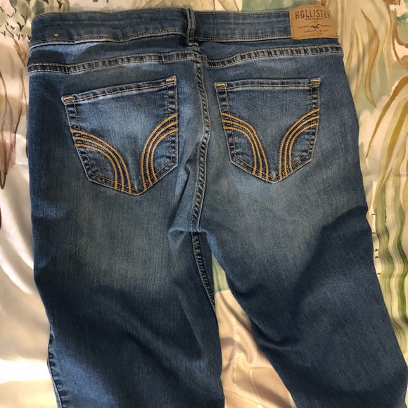 Hollister Jeans ✨ - Picture 4 of 4